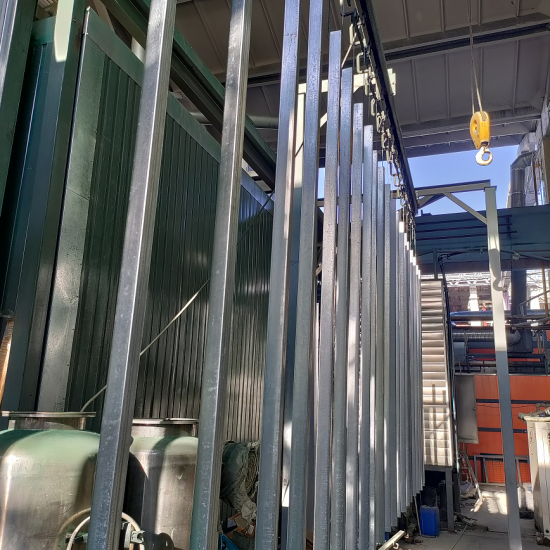 Столб ограждения в бетон Оригинал/Город-С 36х56–H2,03 (2500)–1,5 оц 08кп ППл RAL 7016