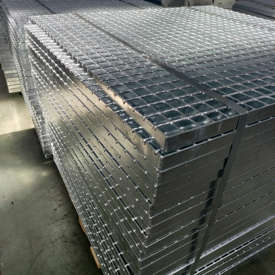 Настил зварний SP 34,3x38,1/30x3 (1000x1000) г/к 08кп Гір.Ц